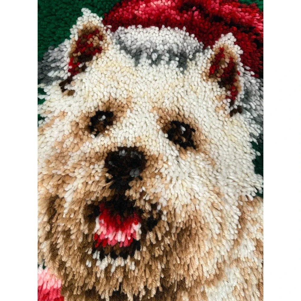 FINISHED 1998 Latch Hook Christmas Puppy 20